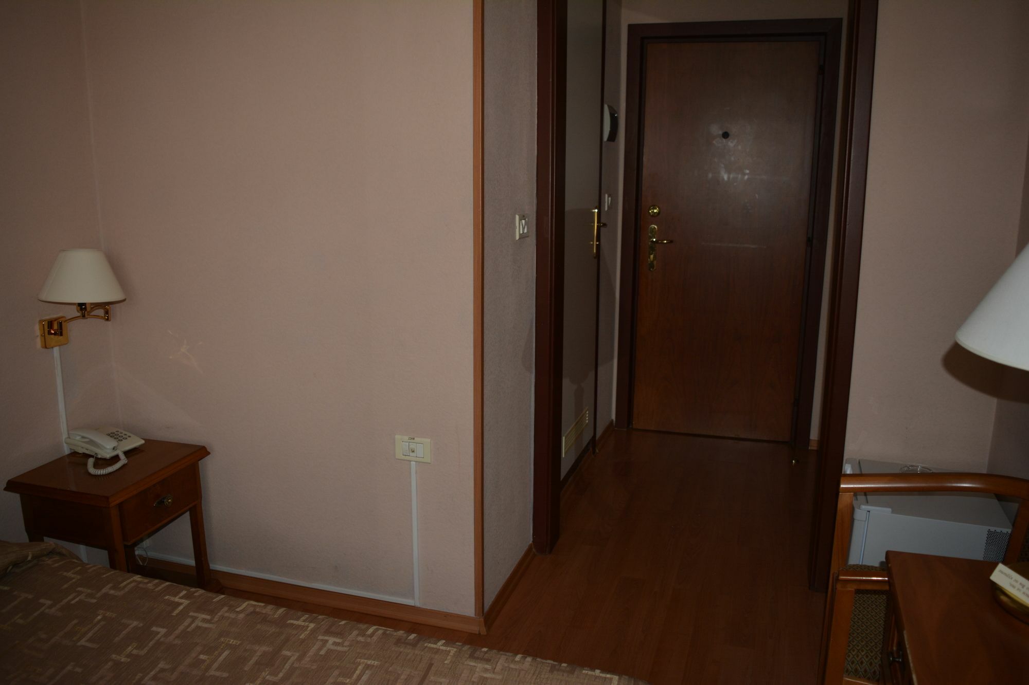 Domus Hotel-1 Kiev Buitenkant foto